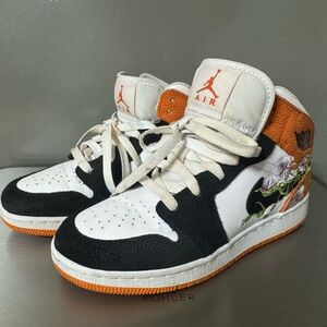 Nike Air Jordan Black/White/Orange Mid GS Floral